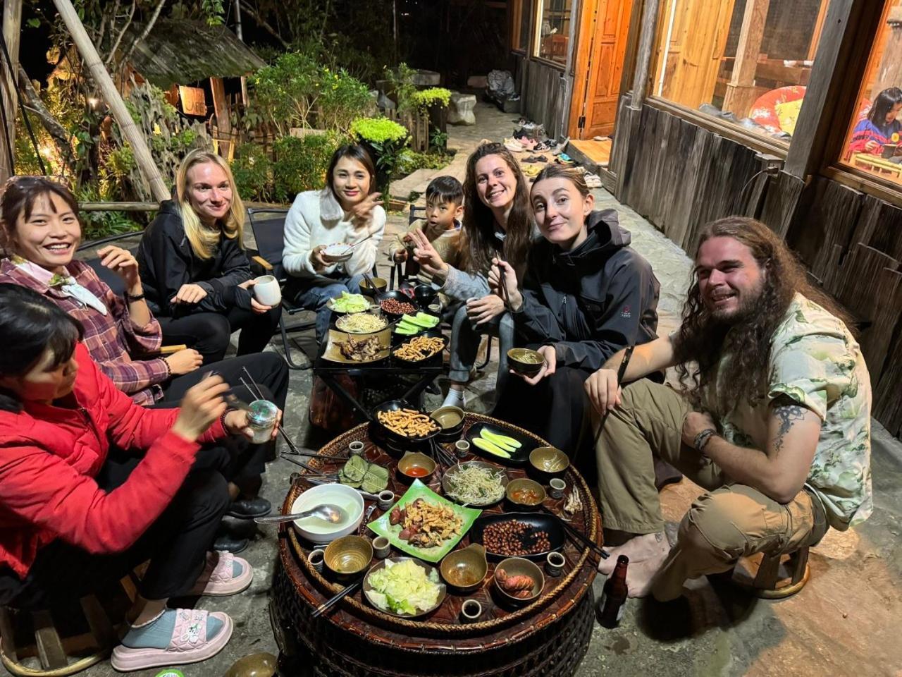 Tavan Dragon House Lao Cai Eksteriør billede